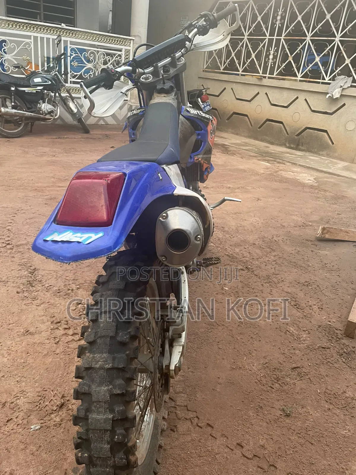 Yamaha 2006 Black