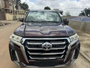 Toyota Land Cruiser 4.0 V6 GX 2012 Burgundy