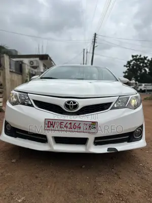 Toyota Camry L 4dr Sedan (2.5L 4cyl 6A) 2013 White