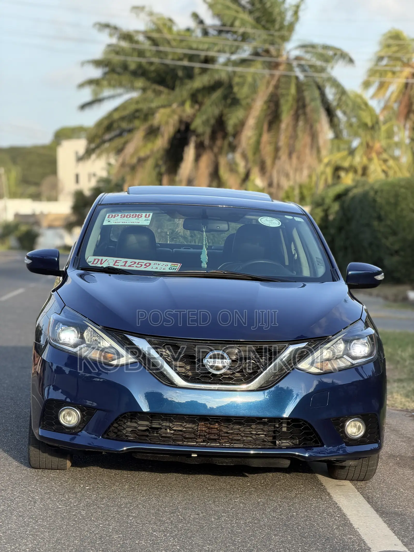 Nissan Sentra SR 2016 Blue