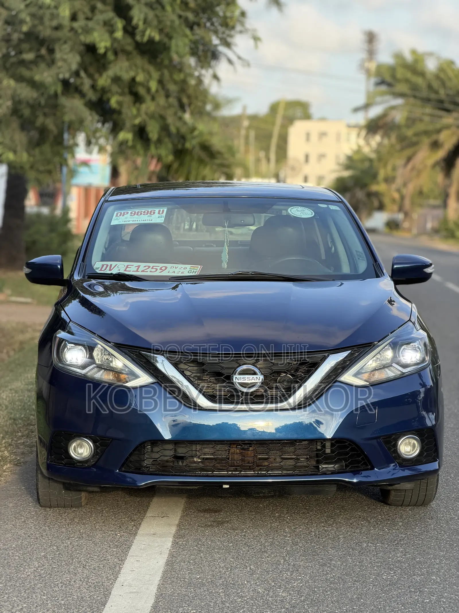 Nissan Sentra SR 2016 Blue