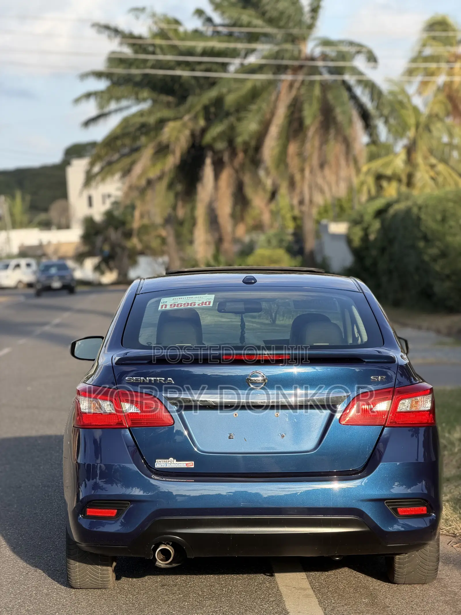 Nissan Sentra SR 2016 Blue
