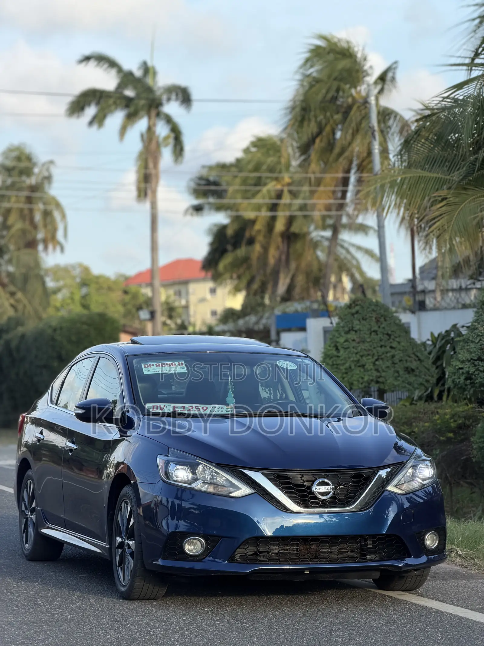 Nissan Sentra SR 2016 Blue