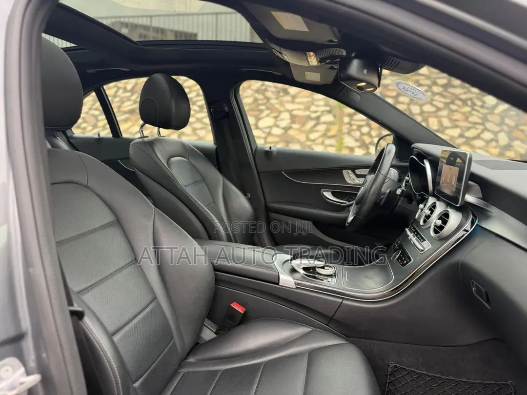 Mercedes-Benz C300 2018 Gray