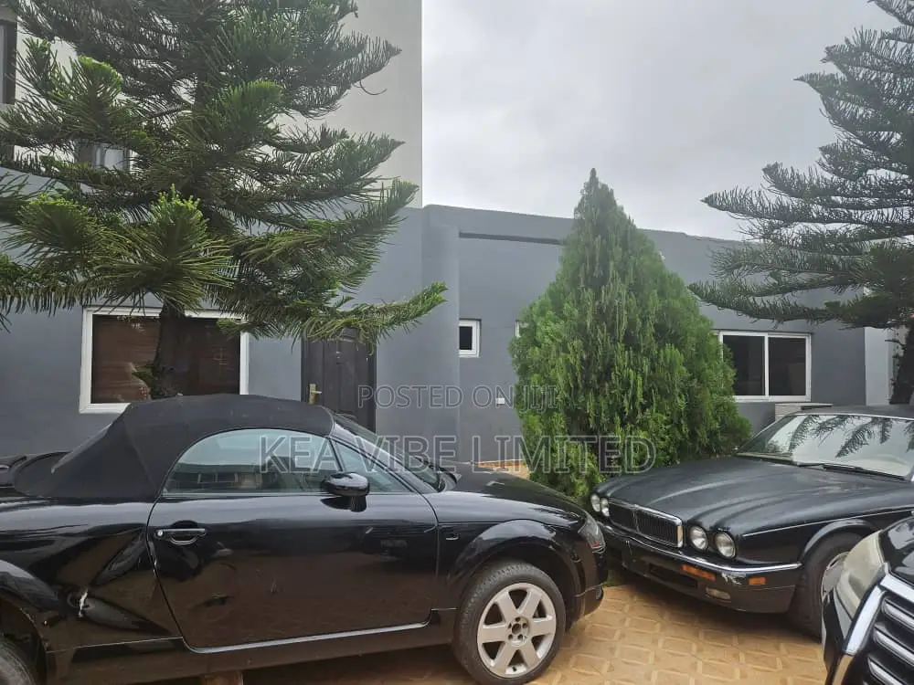 Furnished 4bdrm House in Roman Ridge for sale