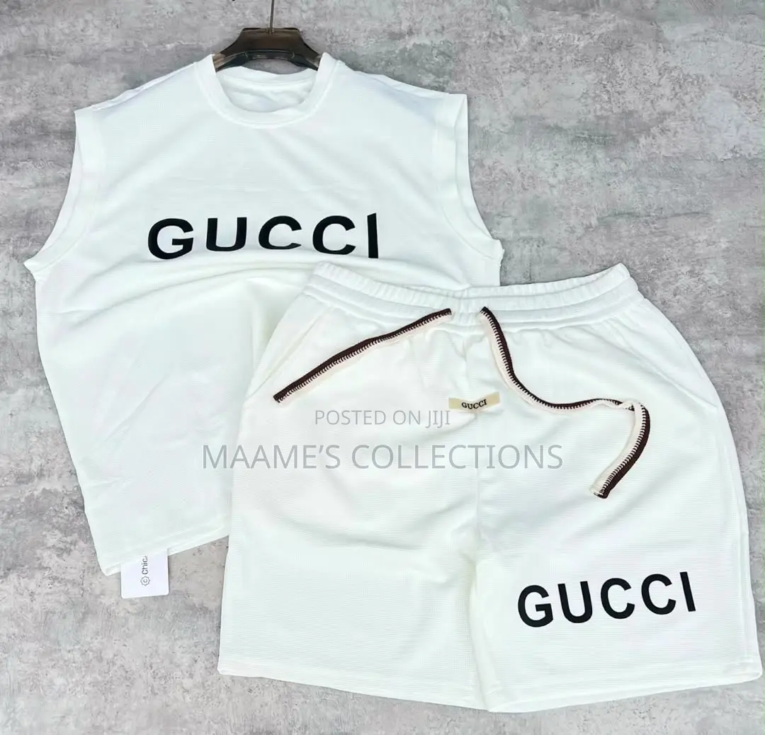 Men’s Stylish 2-Piece Shorts and Sleeveless / Armless Top Set