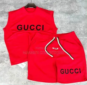 Men’s Stylish 2-Piece Shorts and Sleeveless / Armless Top Set