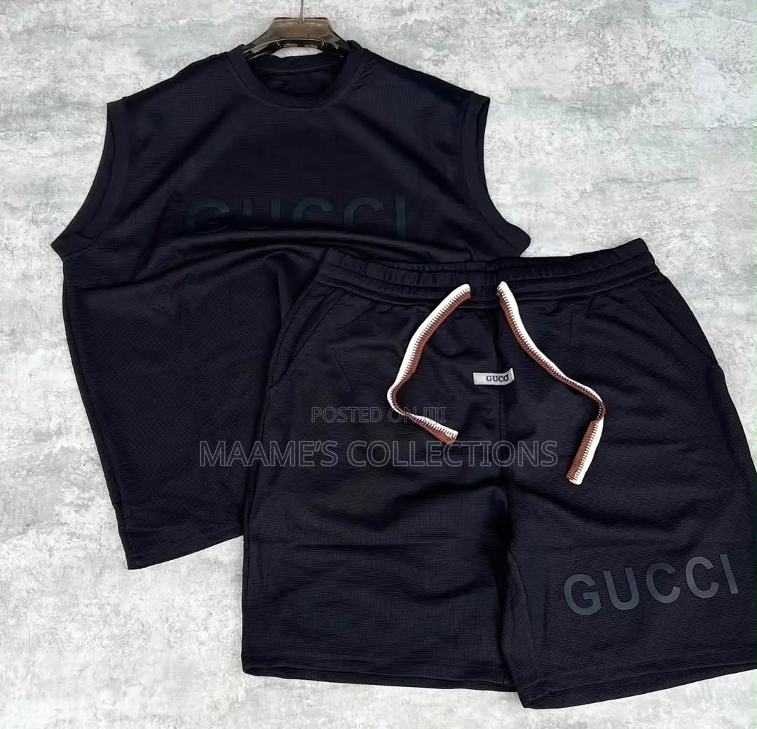 Men’s Stylish 2-Piece Shorts and Sleeveless / Armless Top Set