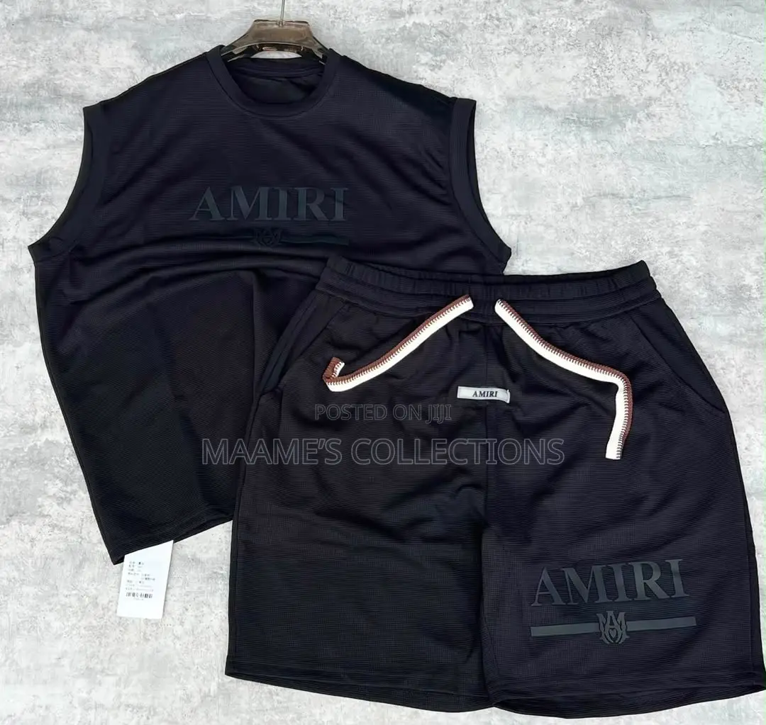 Men’s Stylish 2-Piece Shorts and Sleeveless / Armless Top Set
