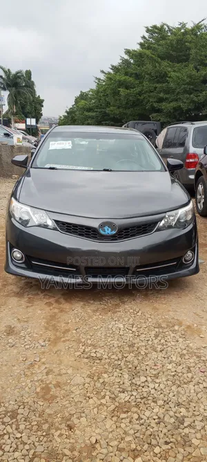 Toyota Camry 2013 Gray