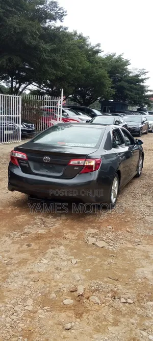 Toyota Camry 2013 Gray