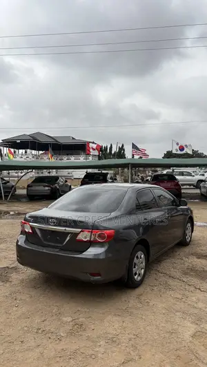 Toyota Corolla S Special Edition 4dr Sedan (1.8L 4cyl 4A) 2013 Gray