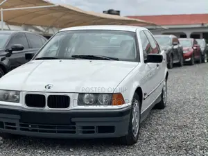 BMW 316i 1995 White