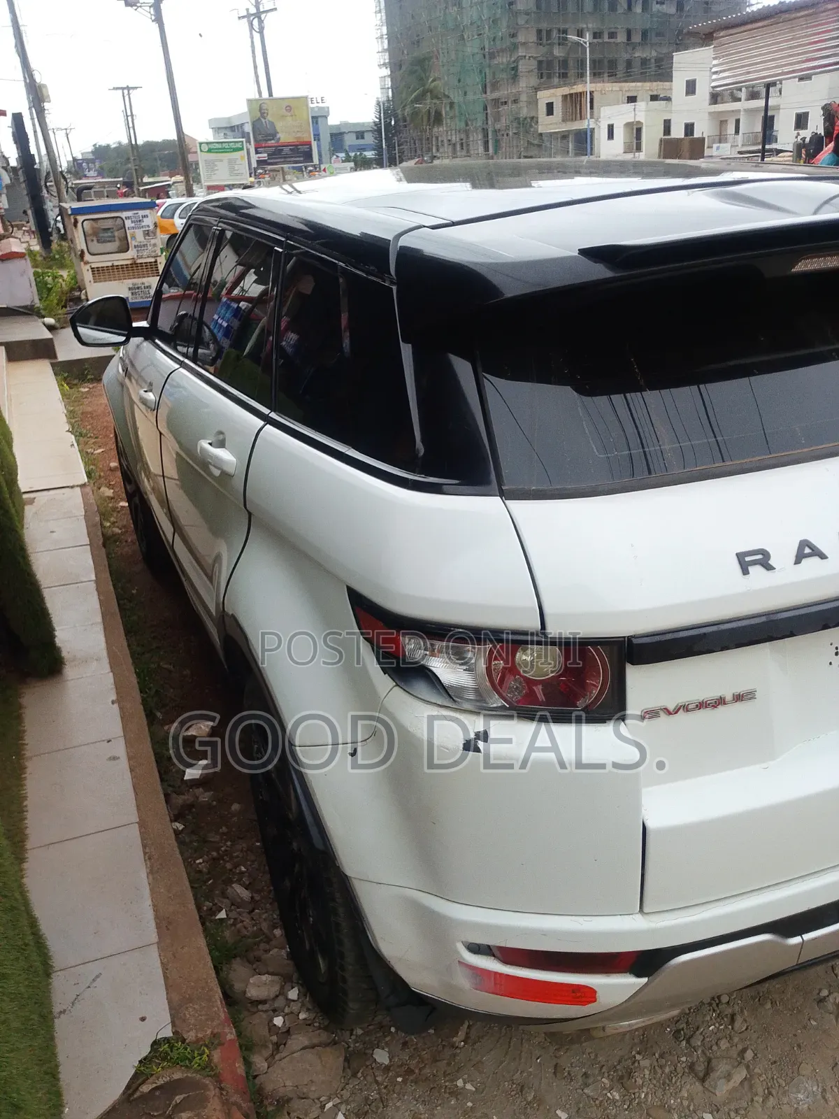 Land Rover Range Rover Evoque Pure 4dr SUV AWD (2.0L 4cyl Turbo 9A)