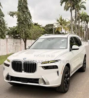 BMW X7 xDrive40i AWD 2026 White