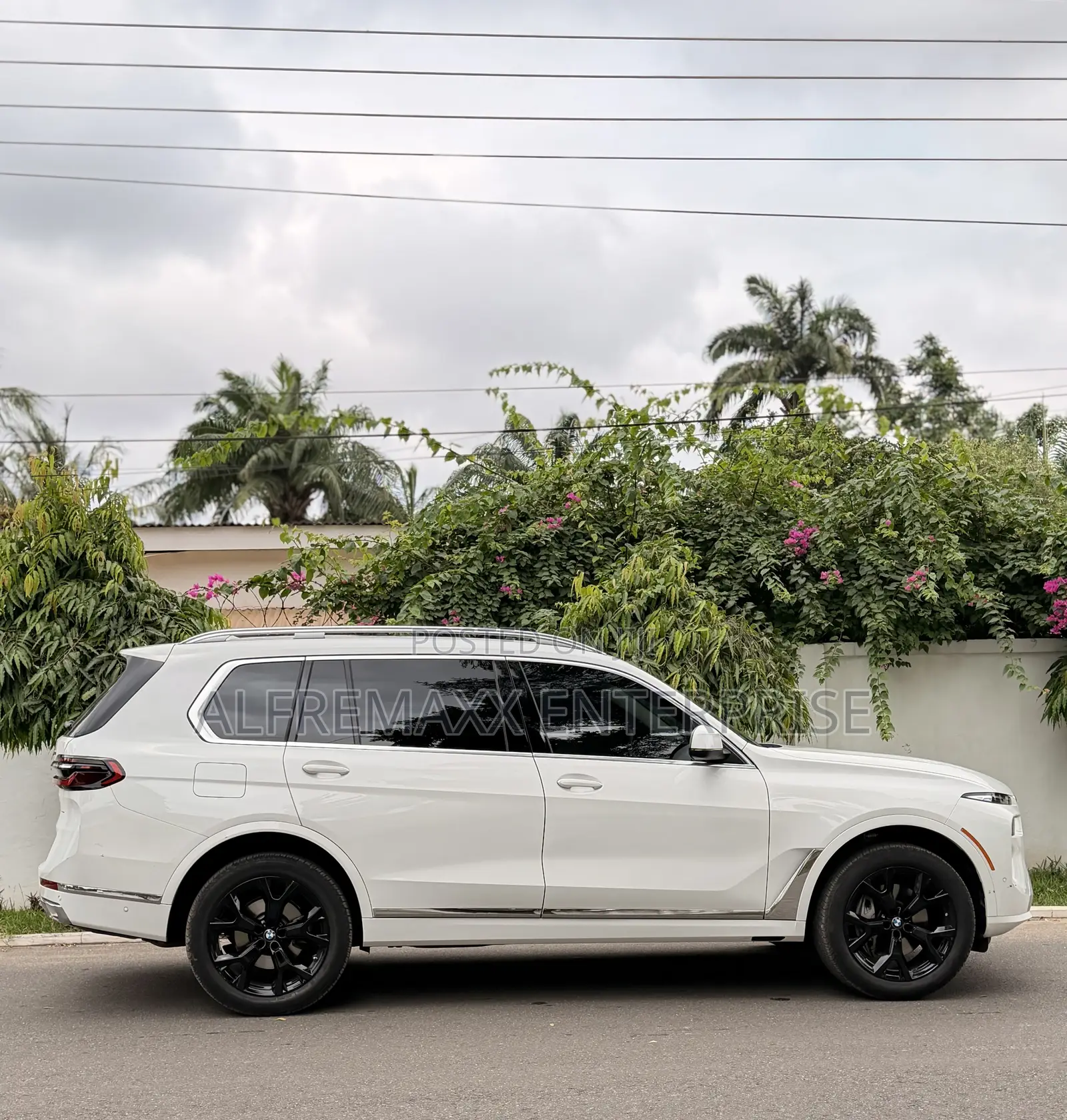BMW X7 xDrive40i AWD 2026 White