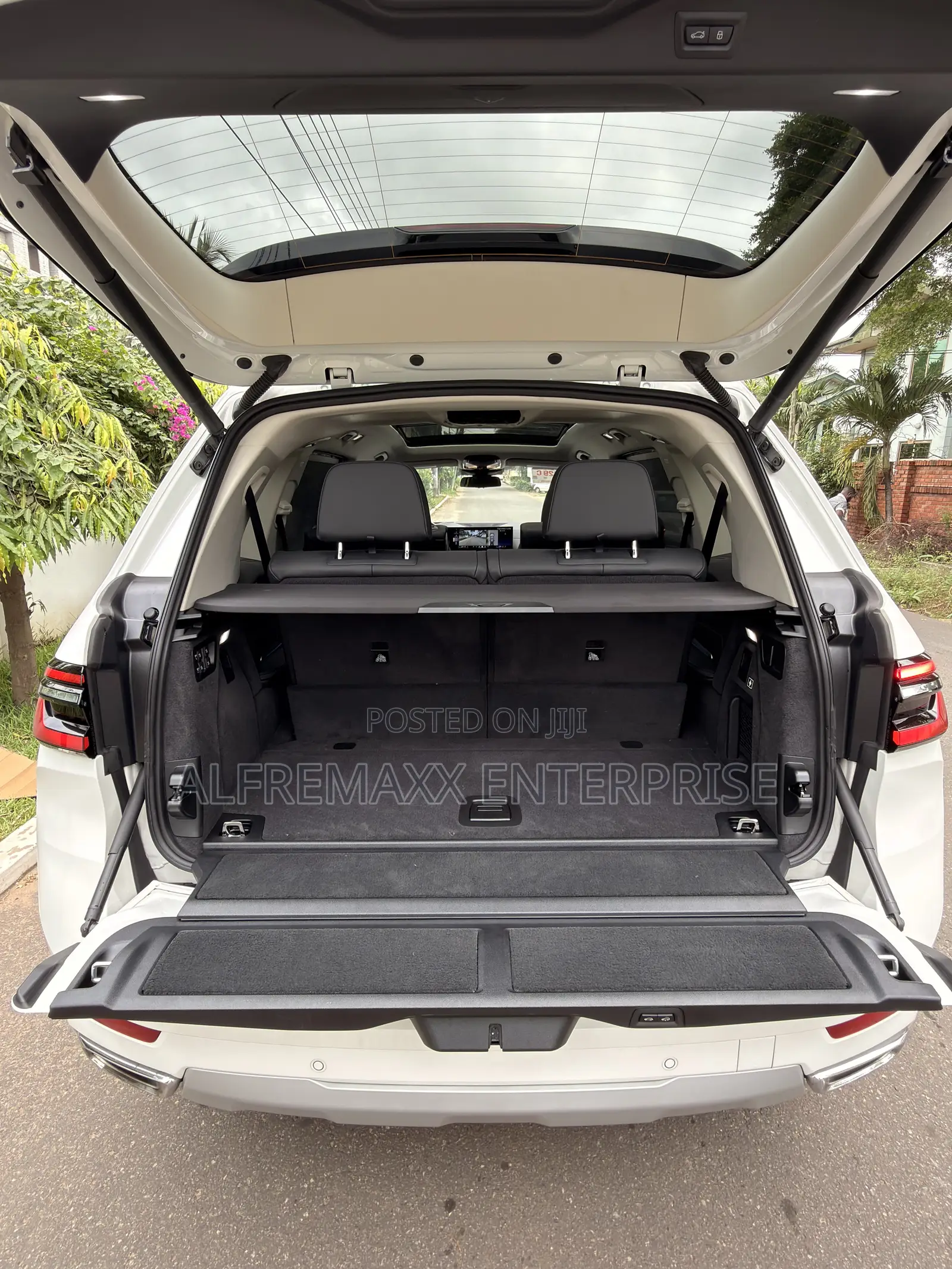 BMW X7 xDrive40i AWD 2026 White