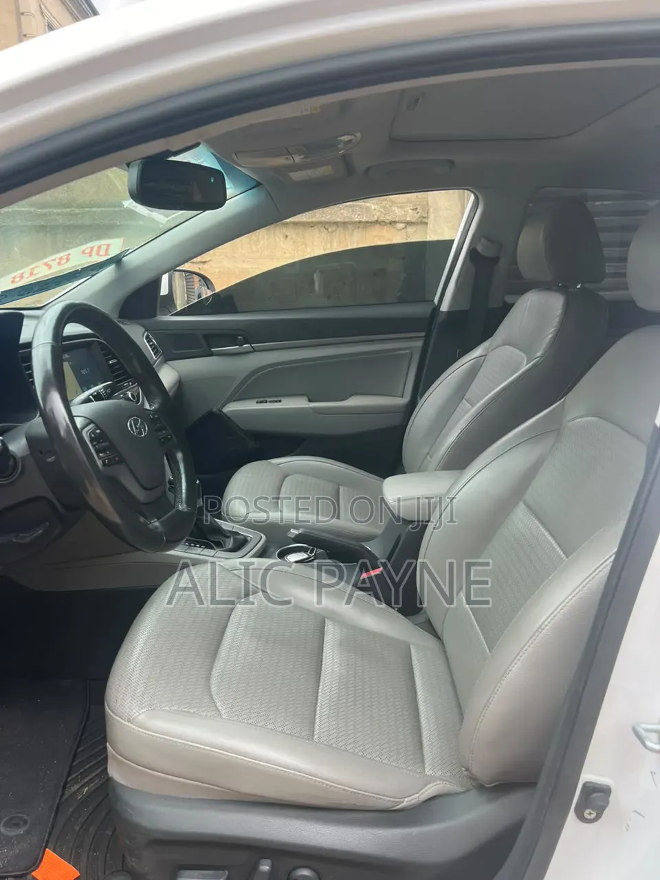 Hyundai Elantra Limited Sedan FWD (2.0L 4cyl 6A) 2017 White