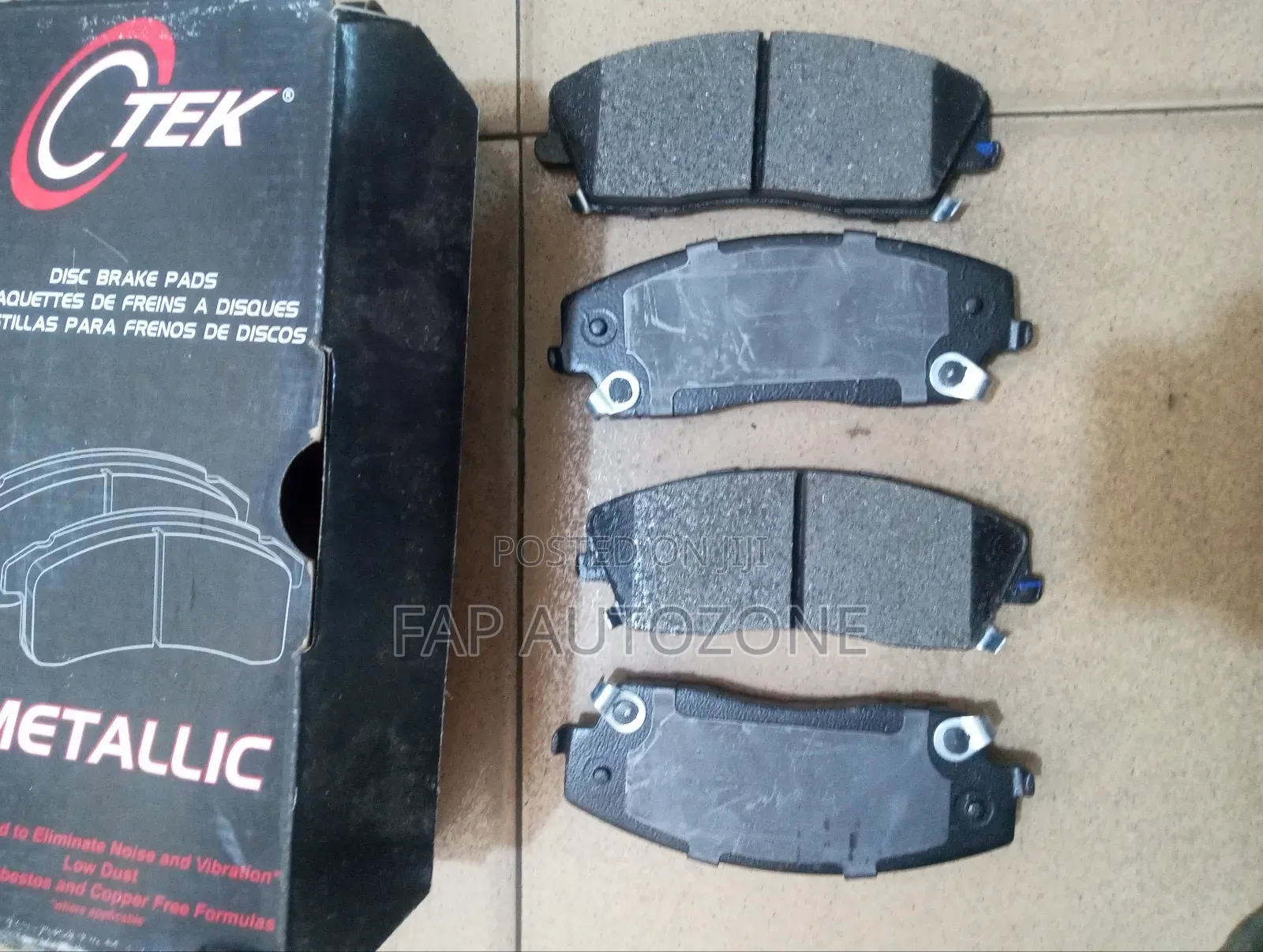 Premium Centric Chrysler 300, Challenger Brake Pads From the USA