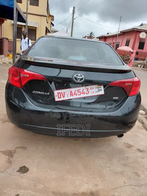 Toyota Corolla 2017 Black