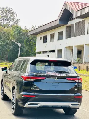 Mitsubishi Outlander Sport SE 2023 Black
