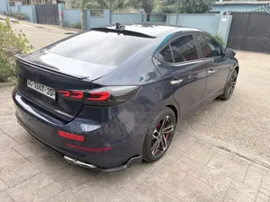 Hyundai Elantra 2017 Blue