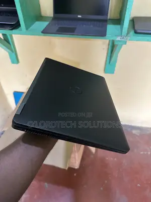 Laptop Dell Latitude E7470 8GB Intel Core i5 SSD 256GB