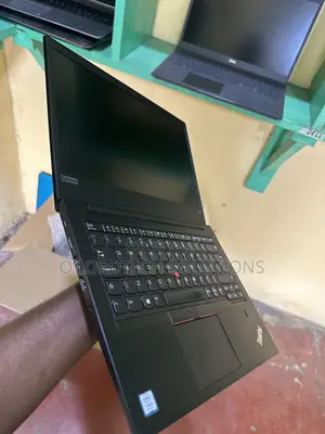 Laptop Lenovo ThinkPad E495 8GB Intel Core i5 SSD 256GB