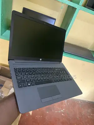 Laptop HP 255 8GB AMD SSD 256GB