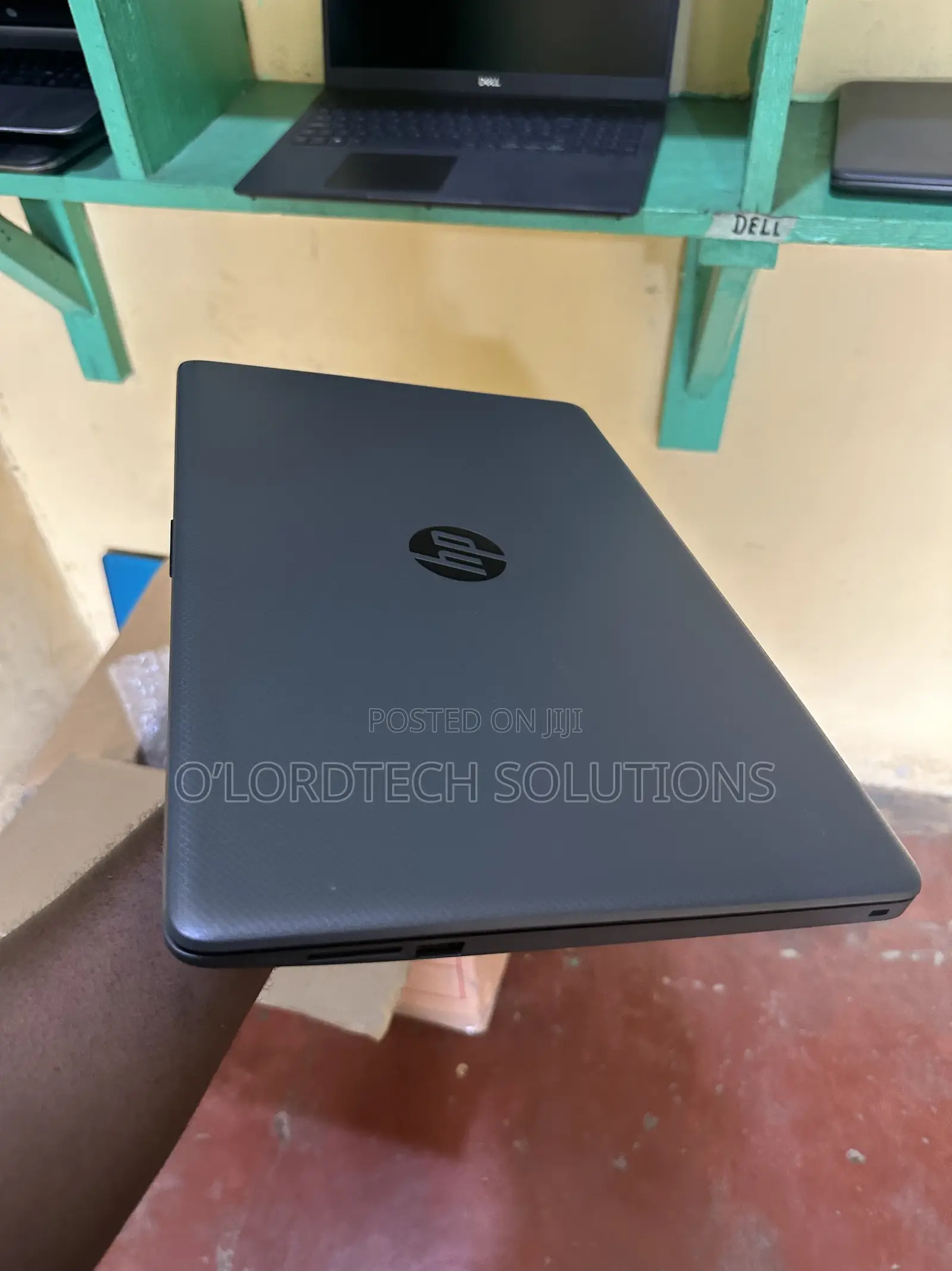 Laptop HP 255 8GB AMD SSD 256GB