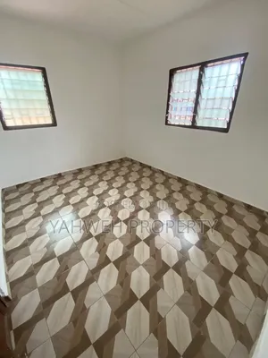2bdrm House in Spintex Baatsona, Accra Metropolitan for rent
