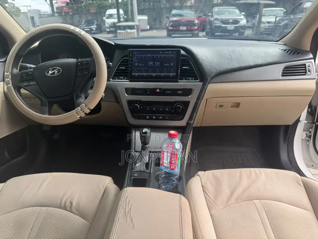 Hyundai Sonata ECO Sedan FWD (1.6L 4cyl 7A) 2016 White
