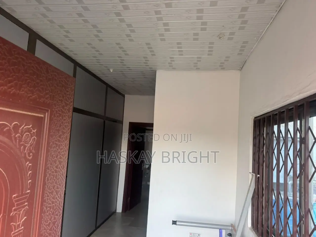 Office Space for Rent at Achimota Mile 7
