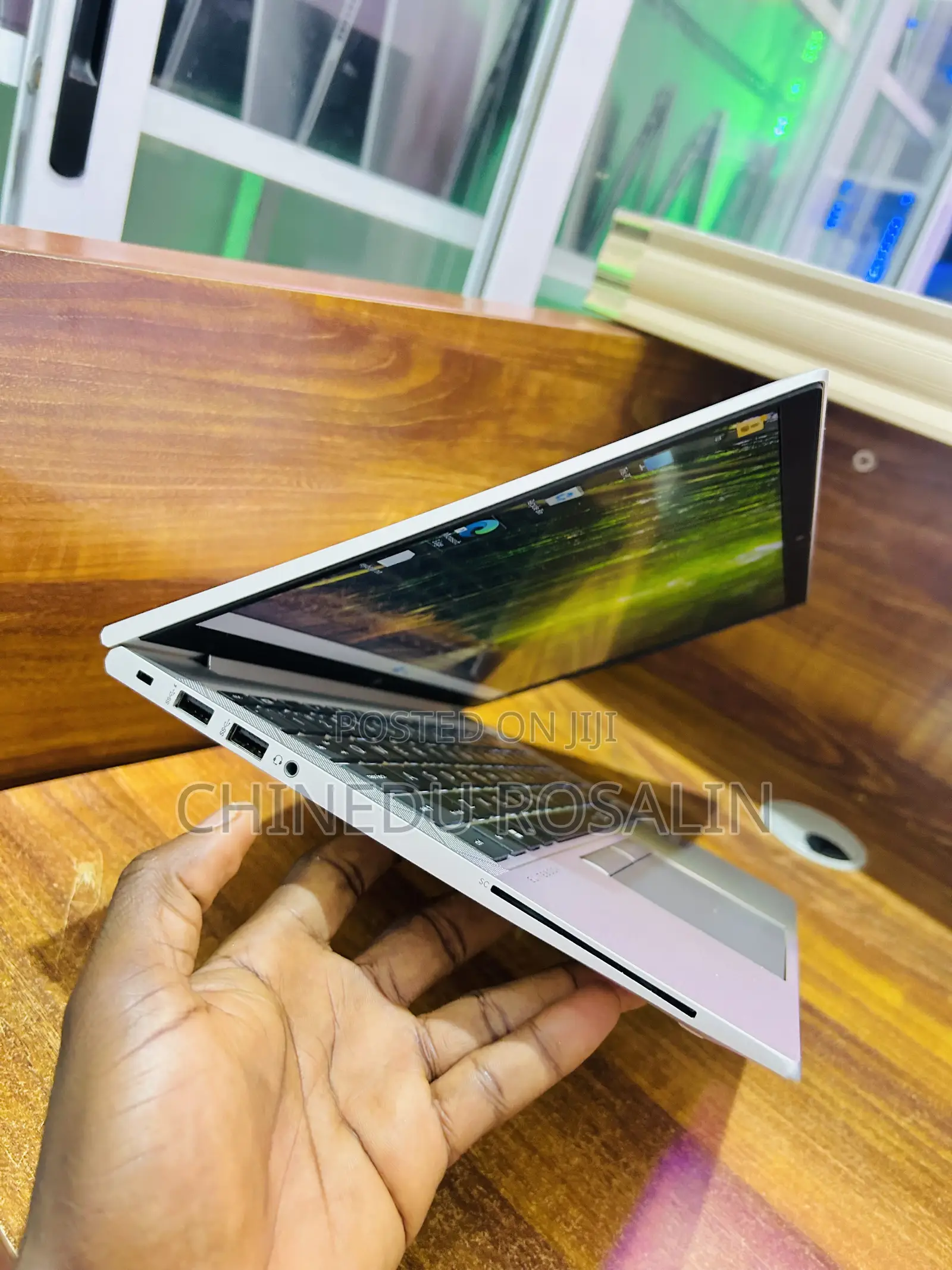 Laptop HP EliteBook 840 G8 16GB Intel Core i7 SSD 256GB