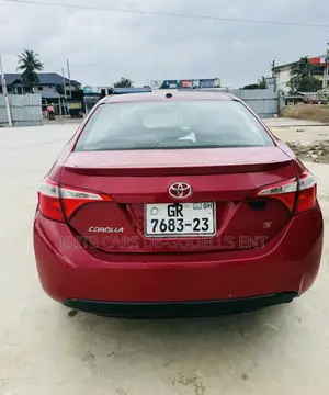Toyota Corolla SE 4dr Sedan (1.8L 4cyl CVT) 2017 Red