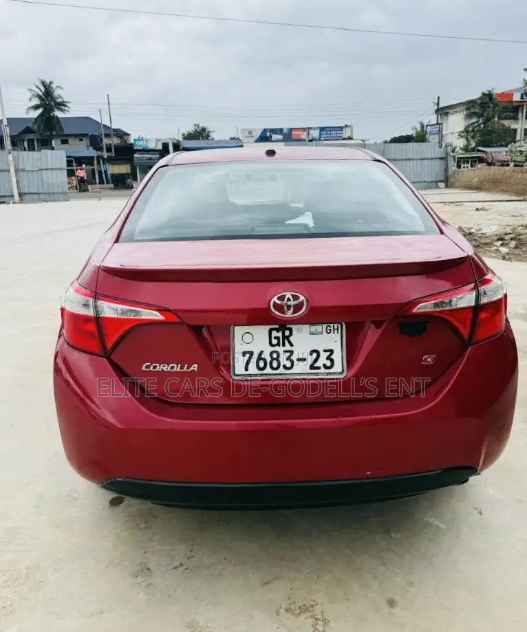 Toyota Corolla SE 4dr Sedan (1.8L 4cyl CVT) 2017 Red