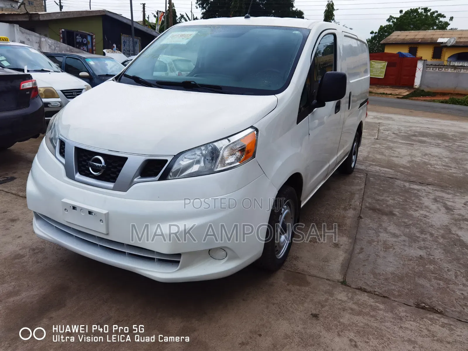 Nissan NV200 2018 White
