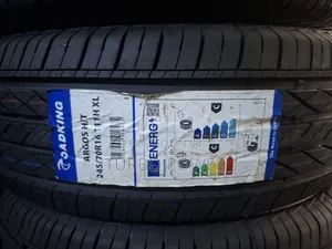 245/70r16 111h Roadking