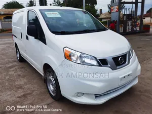 Nissan NV200 2018 White