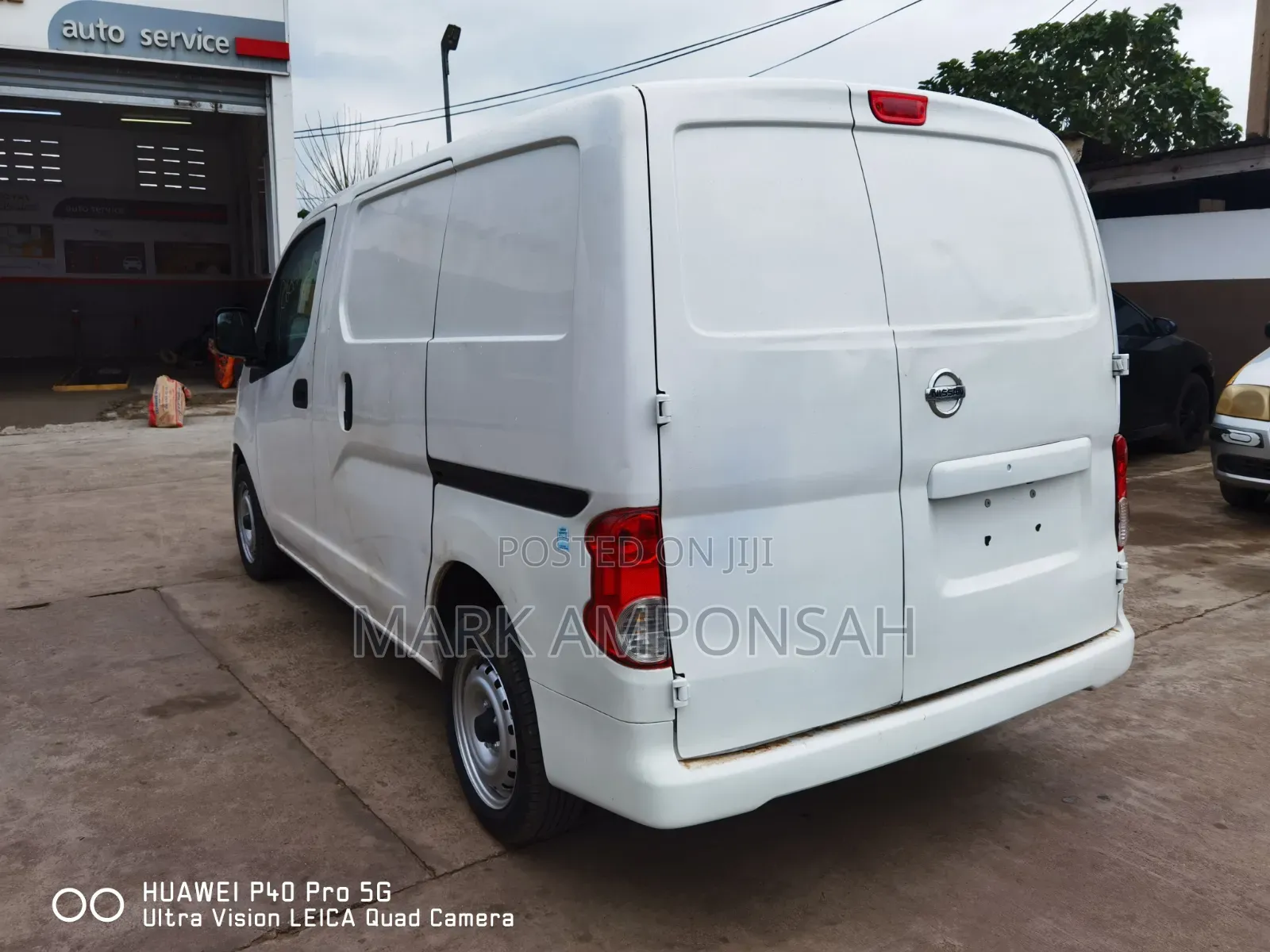 Nissan NV200 2018 White