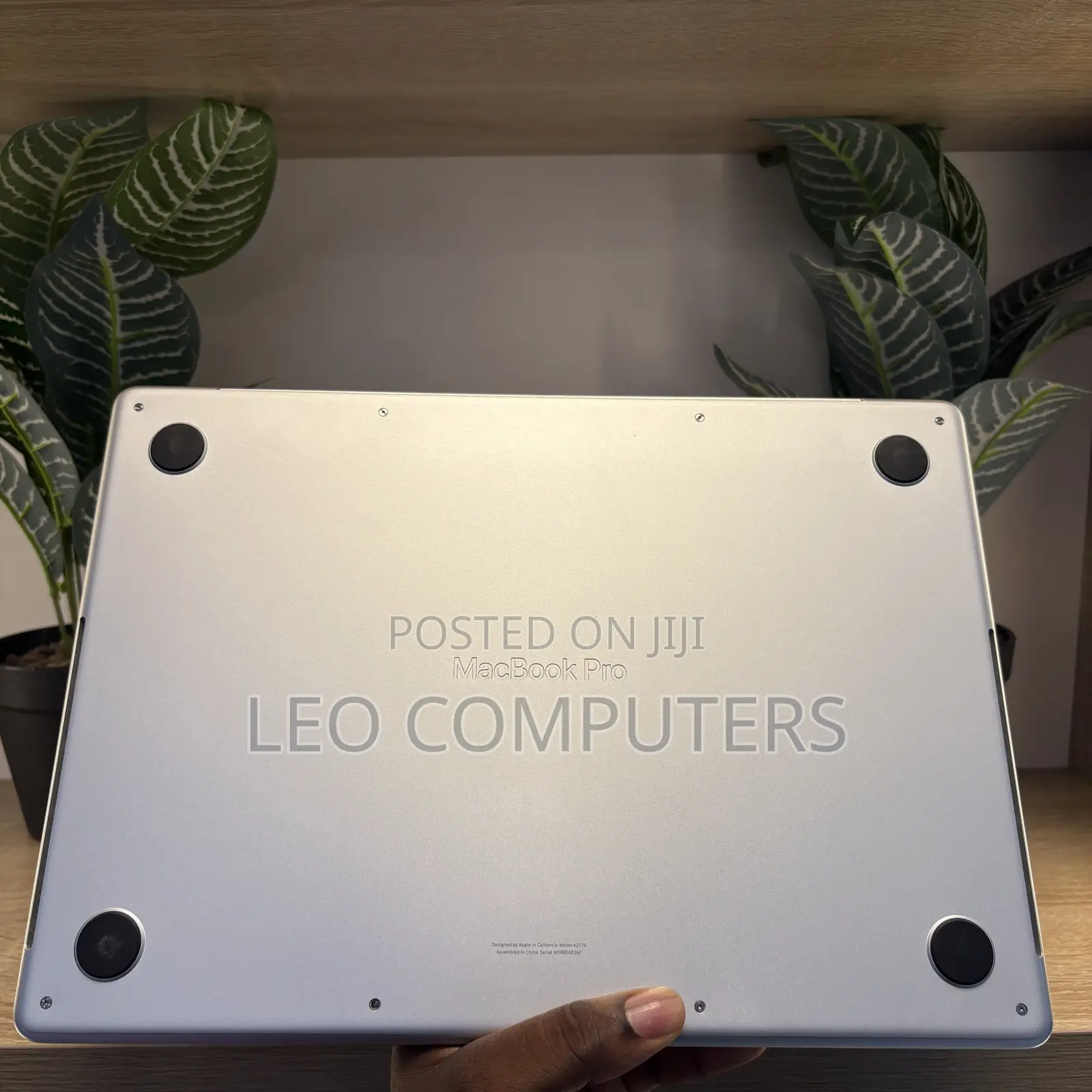Laptop Apple MacBook Pro 2022 M2 16GB Apple M2 SSD 512GB
