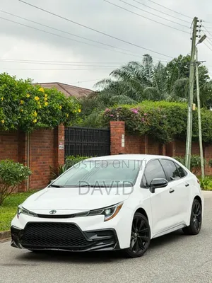 Toyota Corolla 2022 White