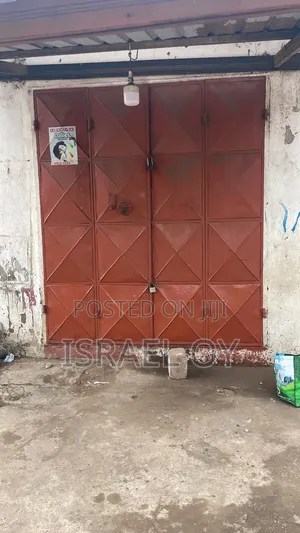 Shop in New Town Agbajena, Accra Metropolitan for Rent
