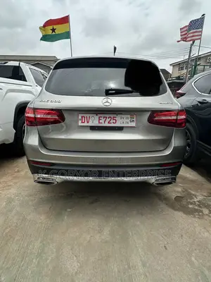 Mercedes-Benz GLC-Class 2019 Gold