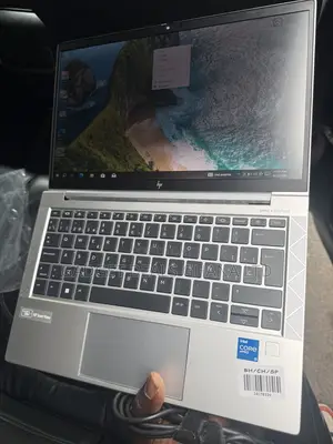 Laptop HP EliteBook 830 G8 8GB Intel Core i5 SSD 256GB