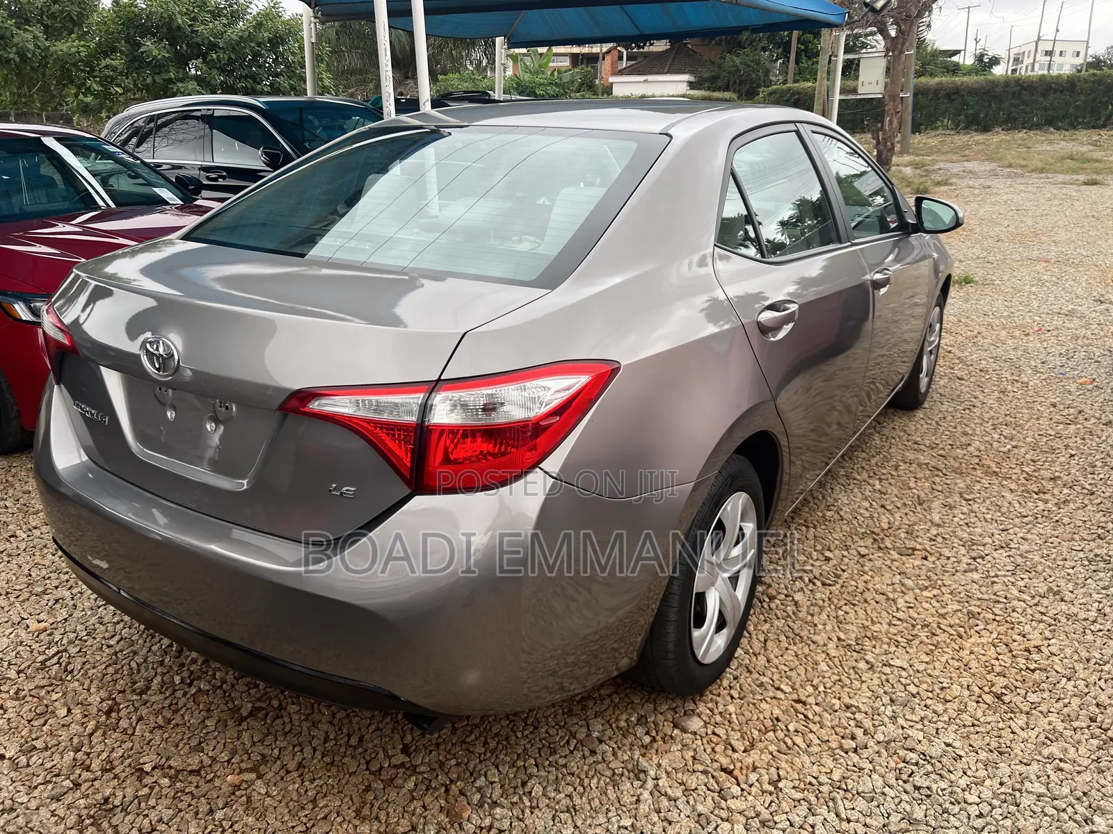 Toyota Corolla 2016 Brown