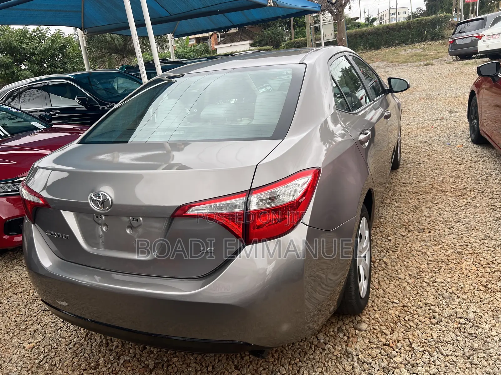 Toyota Corolla 2016 Brown