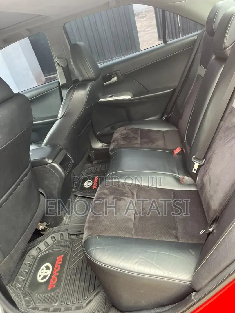 Toyota Camry 2014 Red
