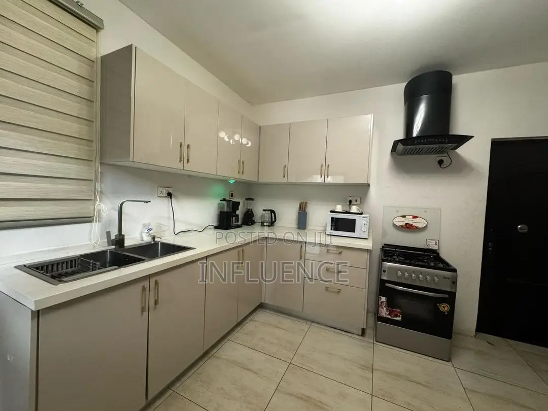 Furnished 2bdrm Apartment in Boundry Road, East Legon for rent
