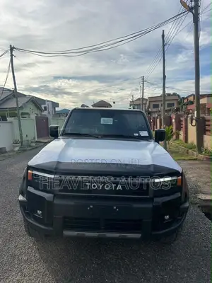 Toyota Land Cruiser 2025 Black